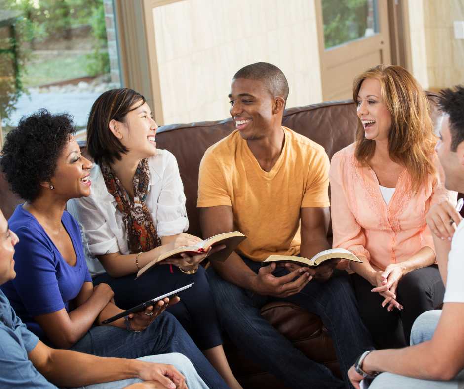 CHRISTIANS STUDYING